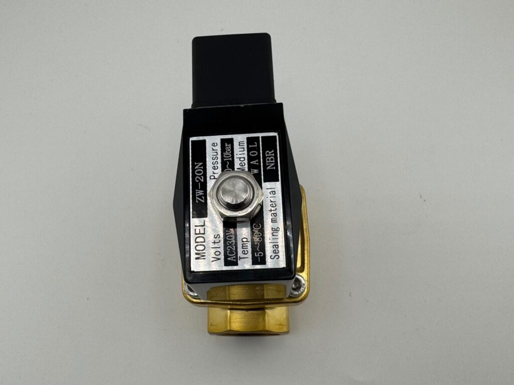 VALVULA DE BRONCE 3/4 NPT 10BAR 80C 230V 60HZ ZW-20N